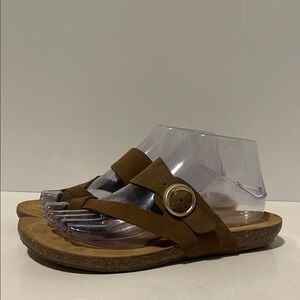 Yukono Brown Leather Toe Loop Strap Slip On Footbed Boho Sandals Women’s Size 8